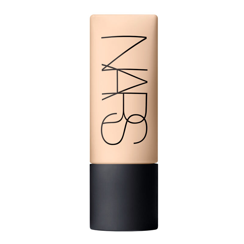 nars فاونديشن soft matte complete