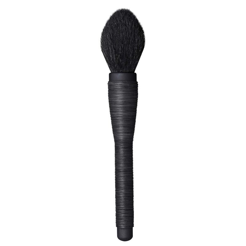 nars mie kabuki brush