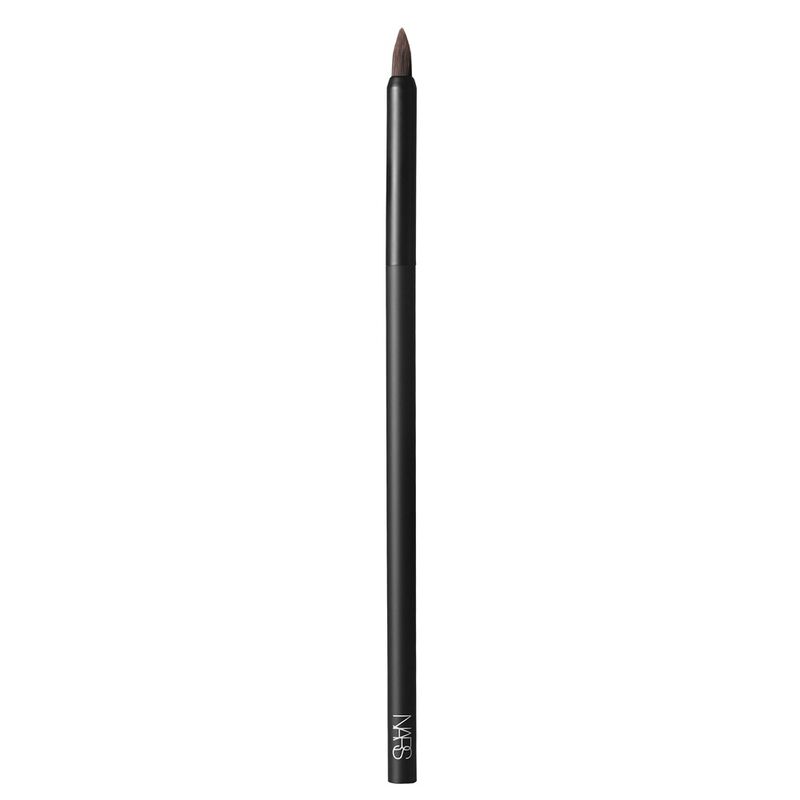 nars 40 multi use precision brush