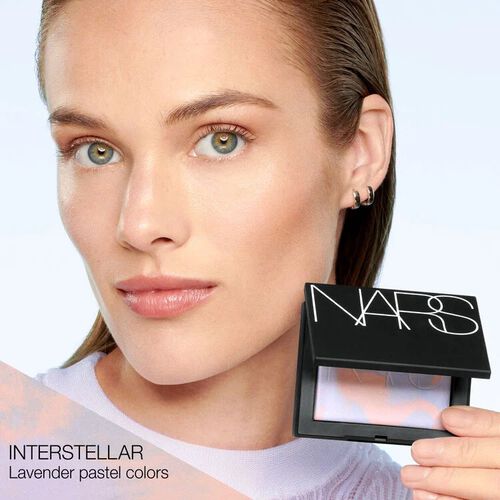 nars light reflecting prismatic powder