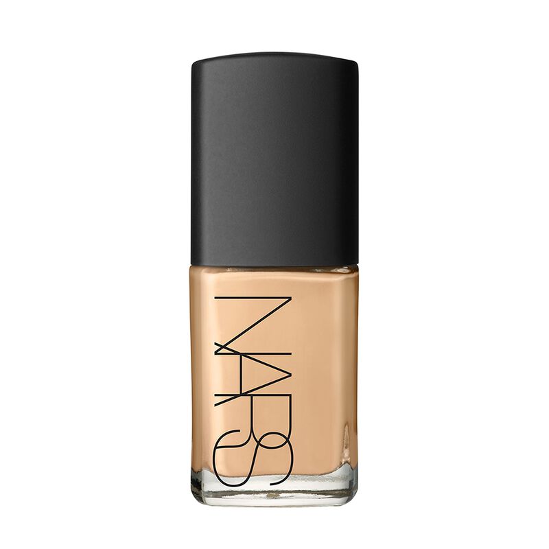 nars فاونديشن sheer glow