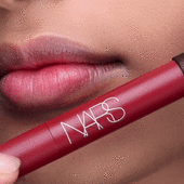 nars قلم تحديد الشفاه powermatte كثيف اللون