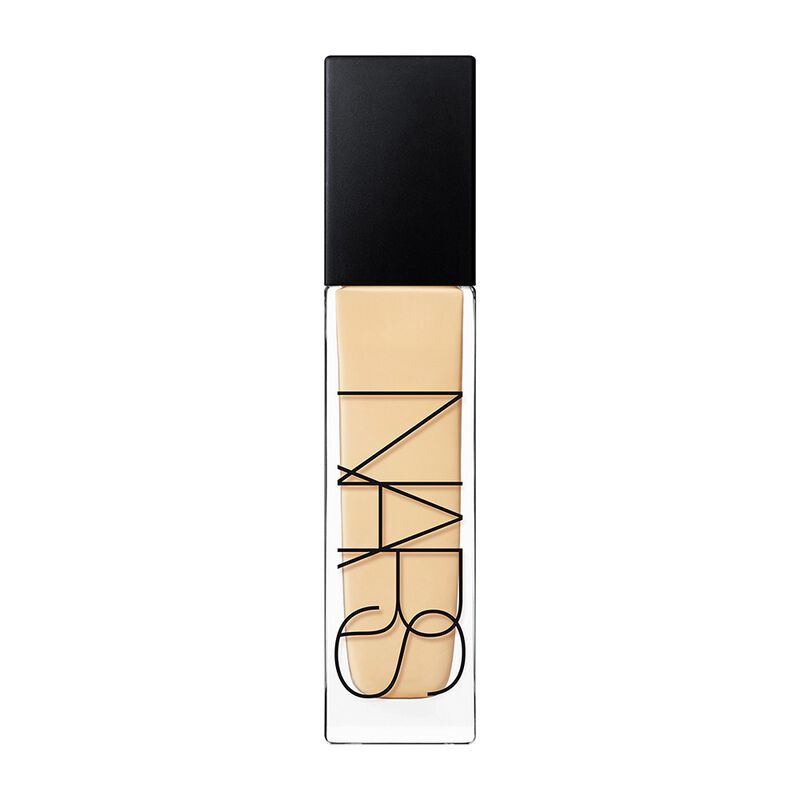 nars فاونديشن natural radiant longwear