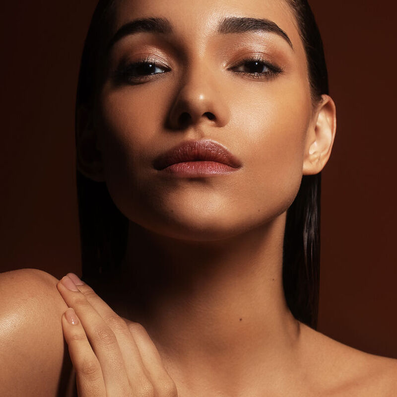 nars بودرة البرونزر bronzing powder المصغّرة بلون laguna