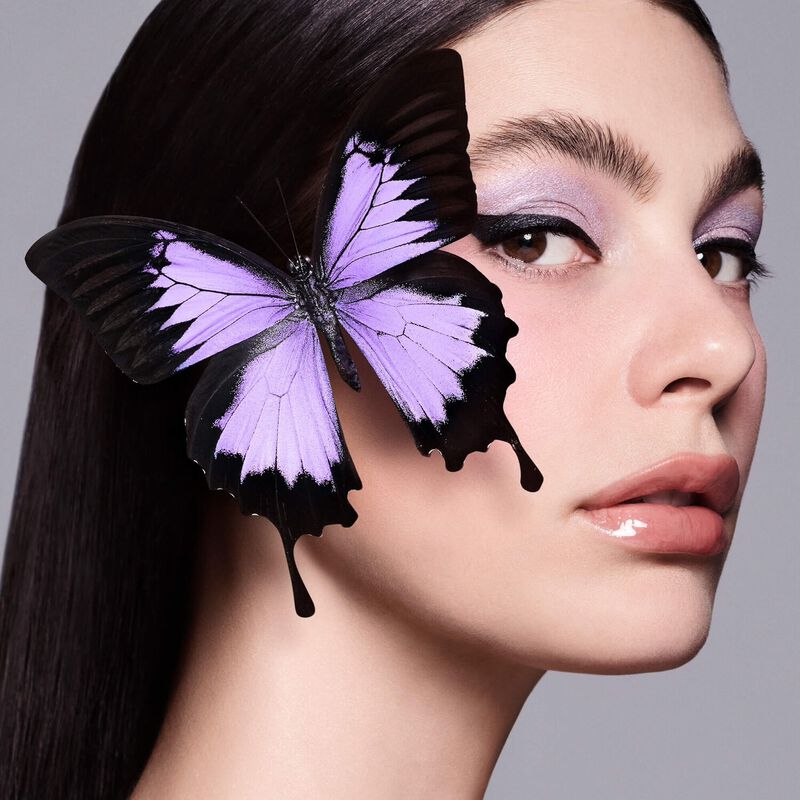 nars بودرة التثبيت light reflecting